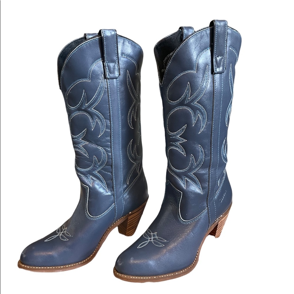 🎉HP🎉Capezio Vintage Blue Vitelli Leather Boots